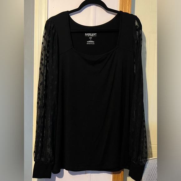 Black Shirt Sheer Sleeves - Picture 1 of 4